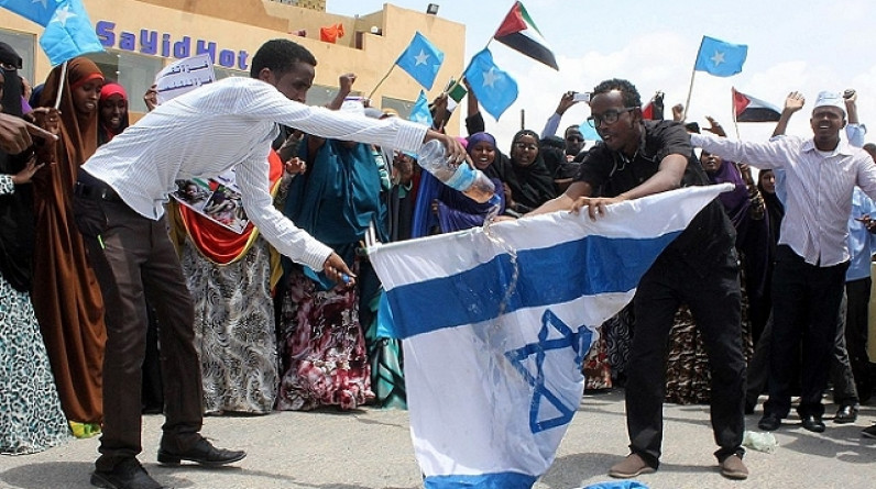 خلاف في إسرائيل حول "تطبيع علاقات" مع الصومال